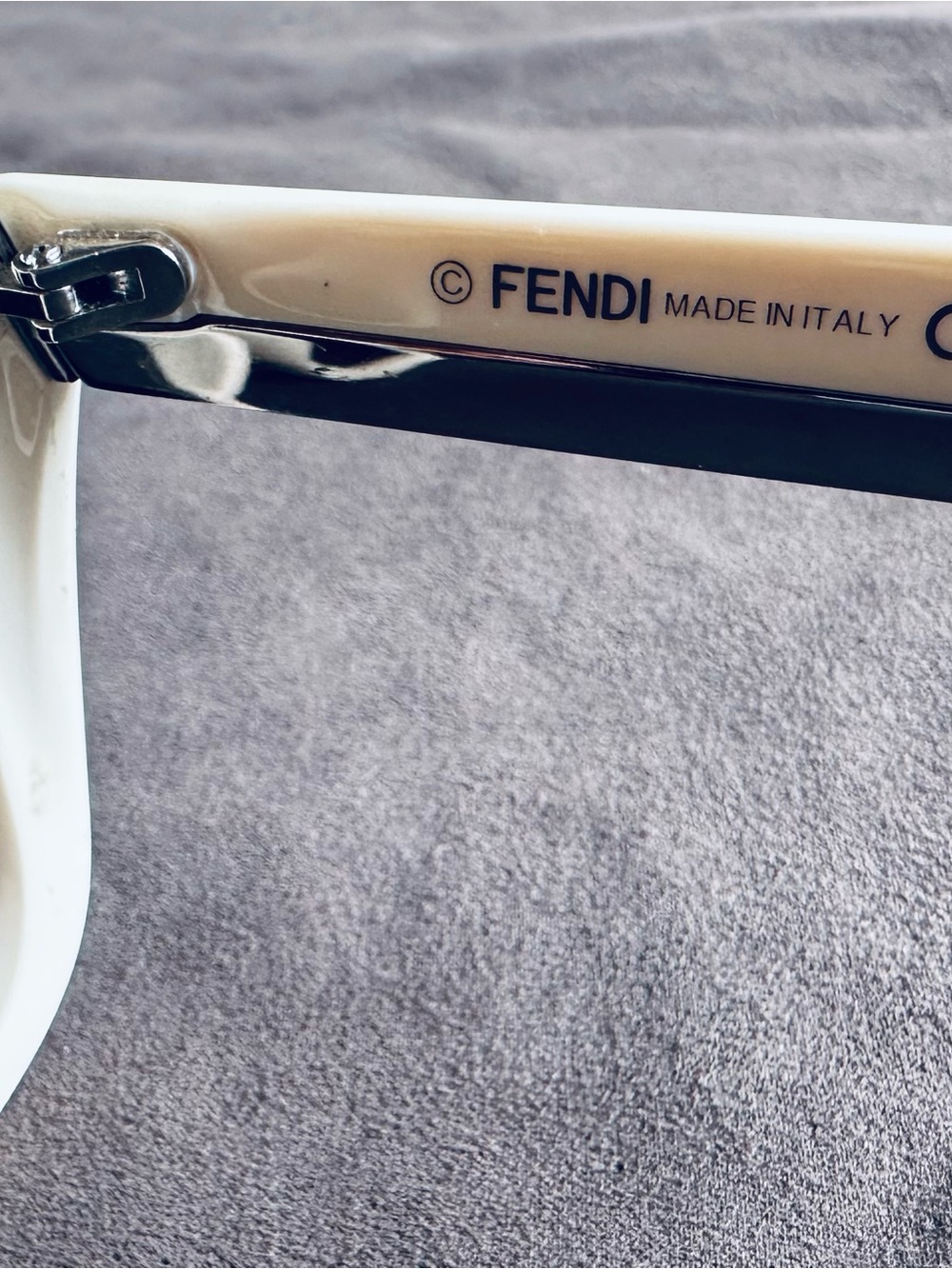 Fendi Oversized Cream Frame Sunglasses with Dark Lenses - Picture 3 of 5